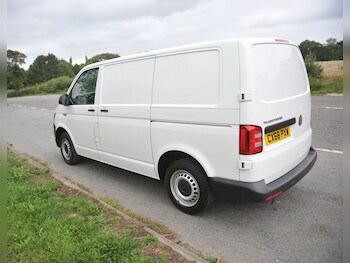 Used Volkswagen Transporter 2018 for sale - 75502976: Photo