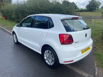 Used Volkswagen Polo 2015 for sale - 75937579: Photo