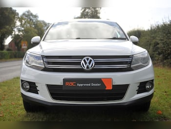 Used Volkswagen Tiguan 2015 for sale - 75896942: Photo