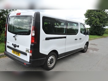 Used Vauxhall Vivaro 2015 for sale - 75432537: Photo