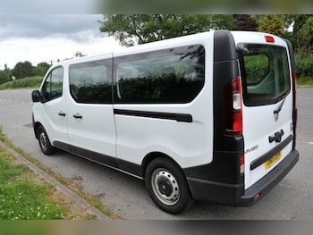 Used Vauxhall Vivaro 2015 for sale - 75432537: Photo