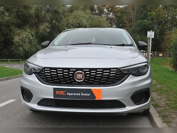 Used Fiat Tipo 2019 for sale - 76236047: Photo 2