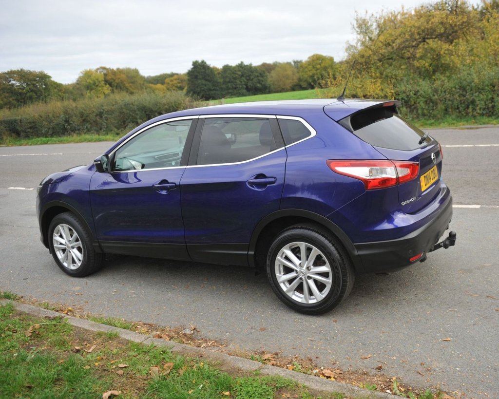 Used Nissan Qashqai 2014 for sale - 76303707: Photo 4