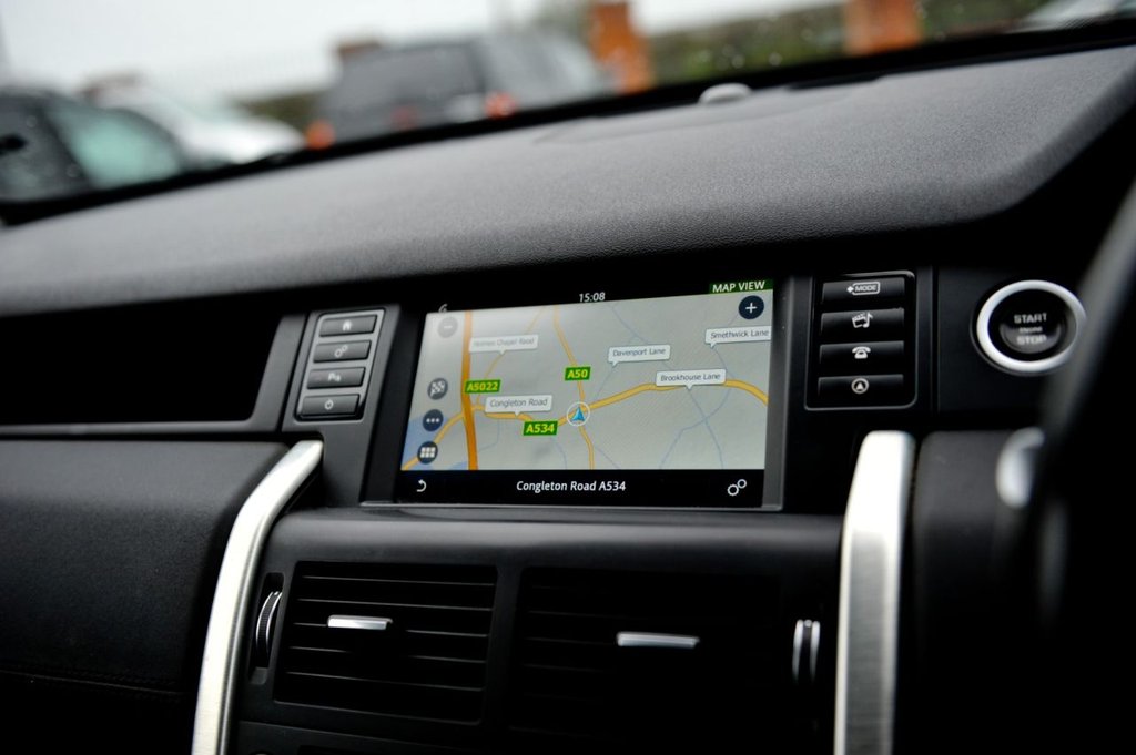 Used Land Rover Discovery Sport 2015 for sale - 76569833: Photo 19