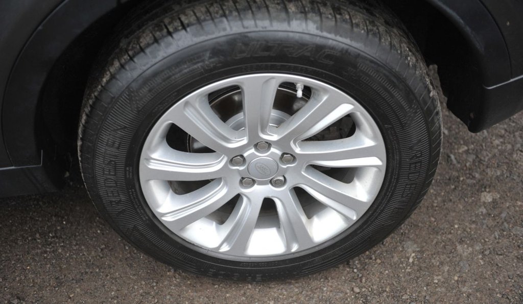 Used Land Rover Discovery Sport 2015 for sale - 76569833: Photo 26