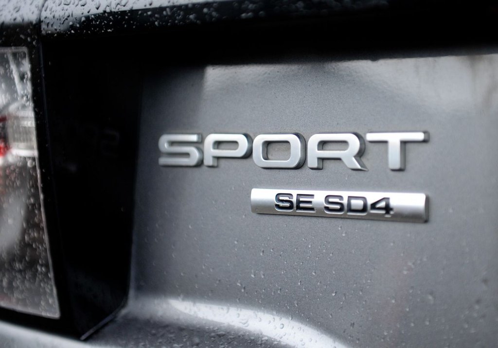 Used Land Rover Discovery Sport 2015 for sale - 76569833: Photo 27