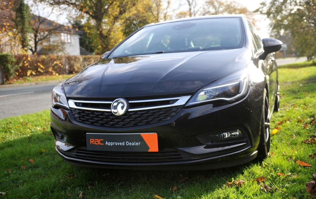 Used Vauxhall Astra 2019 for sale - 76569920: Photo 2