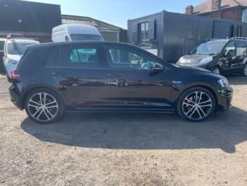 Used Volkswagen Golf 2016 for sale - 74332110: Photo
