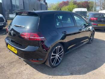 Used Volkswagen Golf 2016 for sale - 74332110: Photo