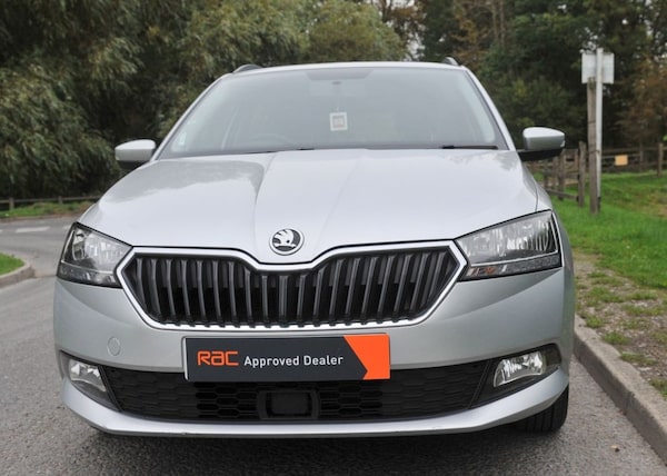 Used Skoda Fabia 2018 for sale - 76245427: Photo 2