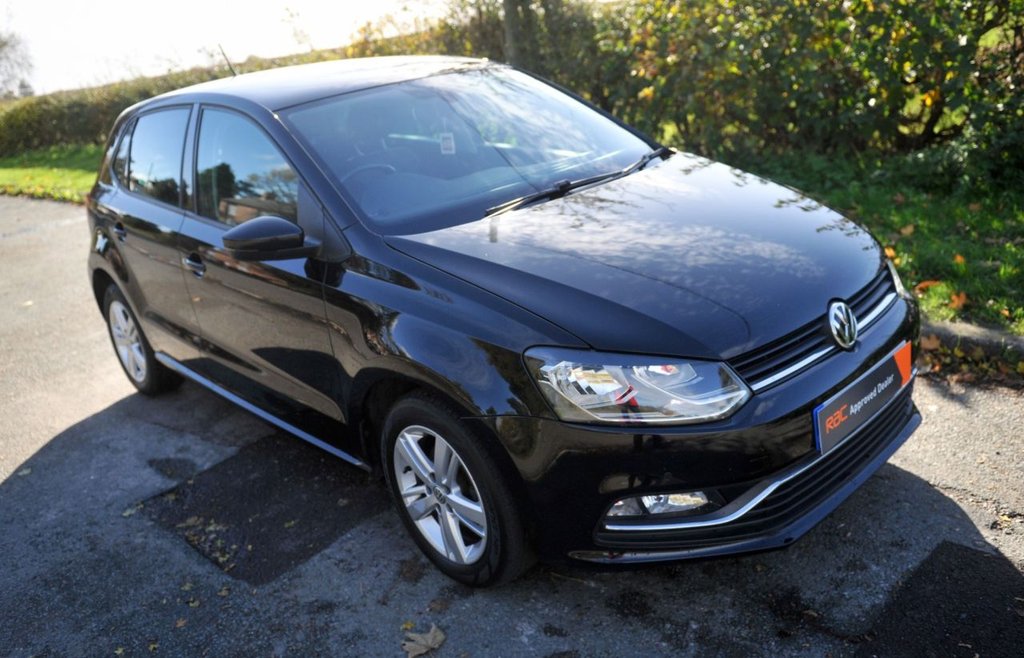 Used Volkswagen Polo 2017 for sale - 76385892: Photo 1