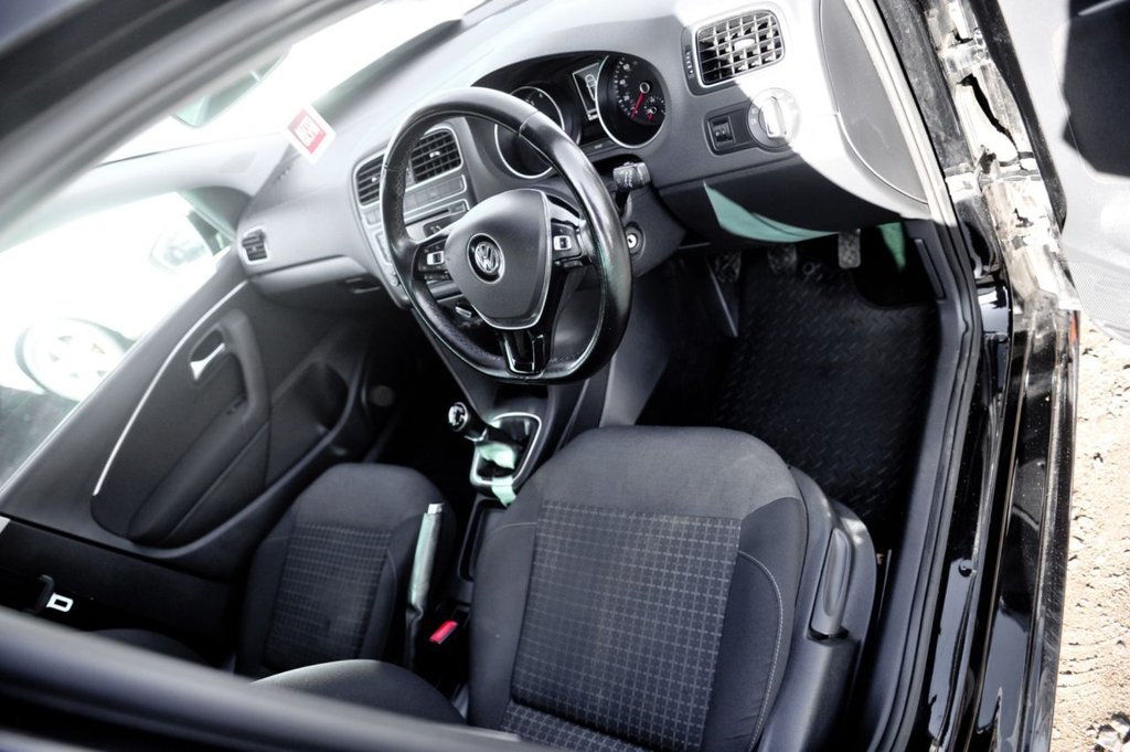 Used Volkswagen Polo 2017 for sale - 76385892: Photo 14