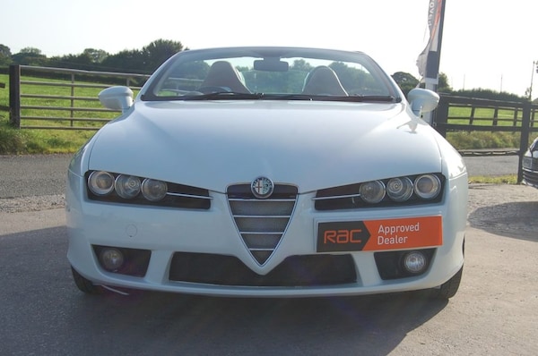 Used Alfa Romeo Spider 2008 for sale - 68546108: Photo 9