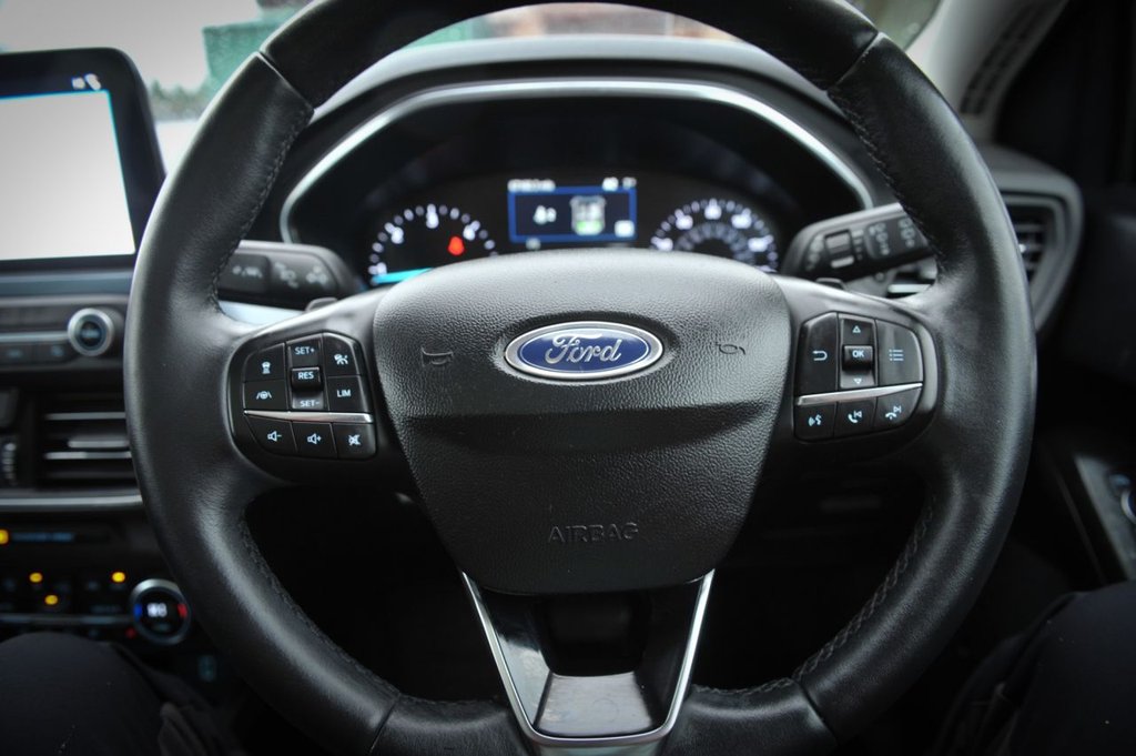Used Ford Focus 2019 for sale - 76820734: Photo 16