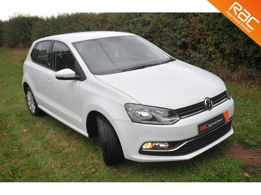 Used Volkswagen Polo 2015 for sale - 76386091: Photo 1