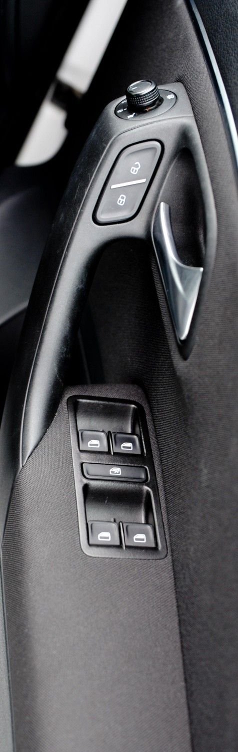 Used Volkswagen Polo 2015 for sale - 76386091: Photo 15