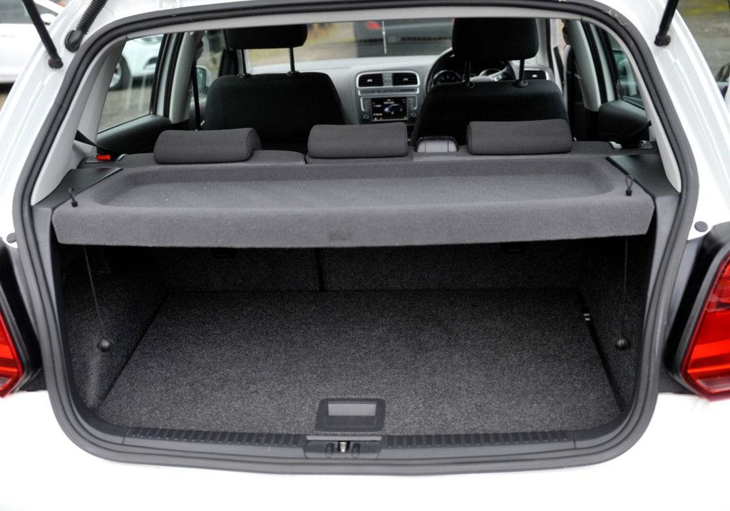 Used Volkswagen Polo 2015 for sale - 76386091: Photo 29