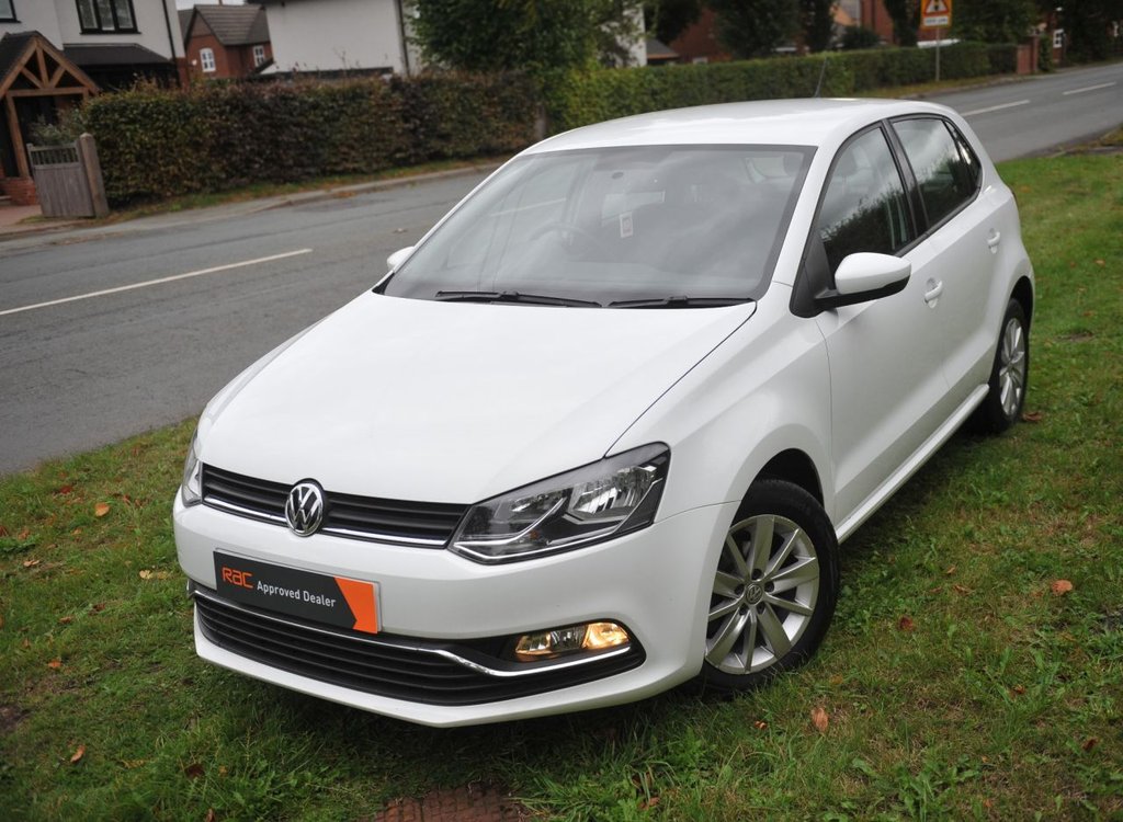 Used Volkswagen Polo 2015 for sale - 76386091: Photo 3