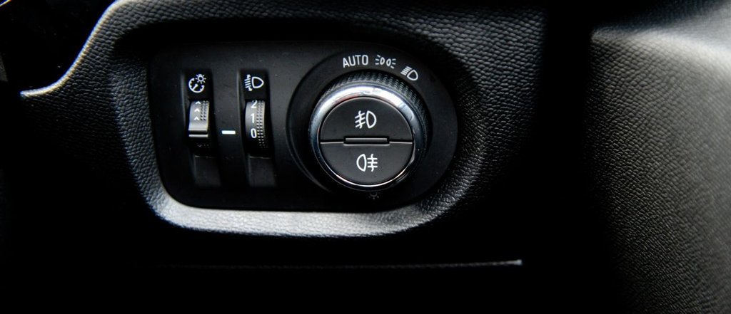 Used Vauxhall Corsa 2020 for sale - 76322989: Photo 31