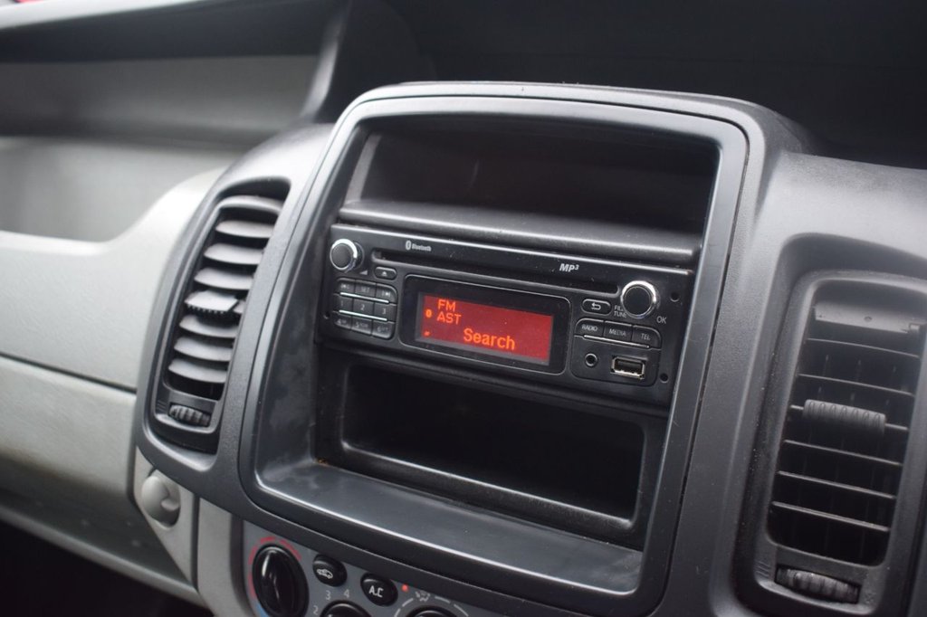 Used Vauxhall Vivaro 2014 for sale - 74183091: Photo 23