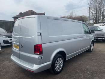 Used Volkswagen Transporter 2021 for sale - 74003103: Photo