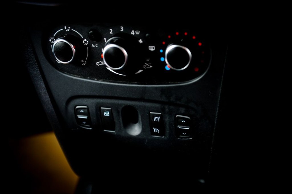 Used Dacia Sandero Stepway 2019 for sale - 76291199: Photo 21