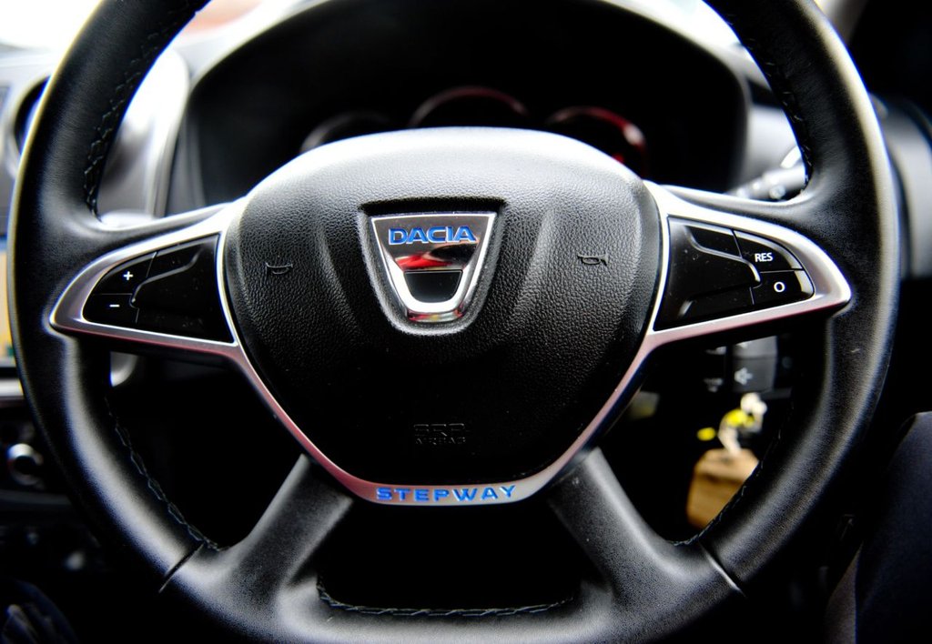 Used Dacia Sandero Stepway 2019 for sale - 76291199: Photo 22