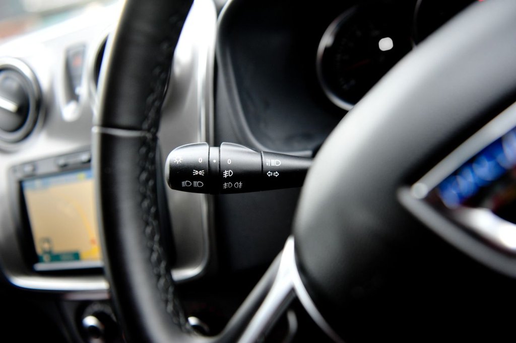 Used Dacia Sandero Stepway 2019 for sale - 76291199: Photo 23