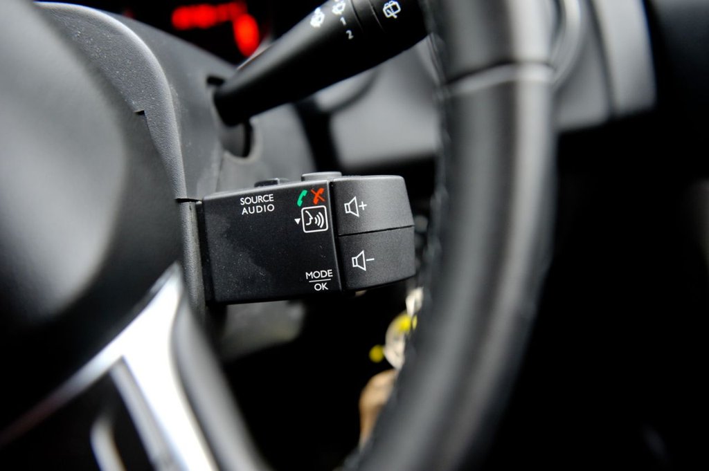 Used Dacia Sandero Stepway 2019 for sale - 76291199: Photo 25