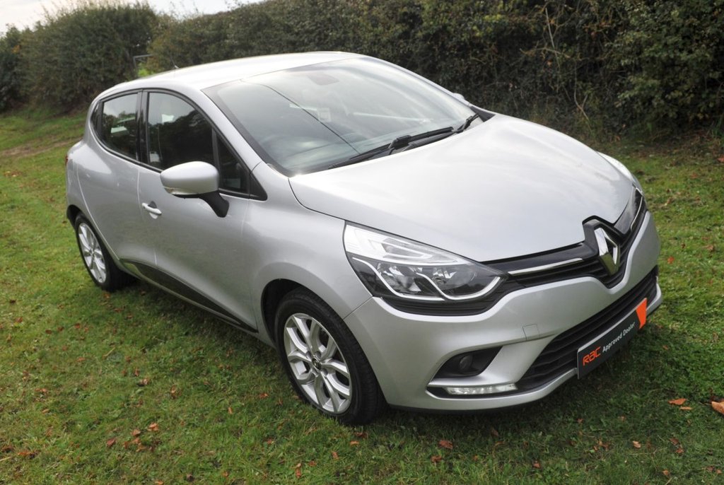 Used Renault Clio 2018 for sale - 76417151: Photo 1