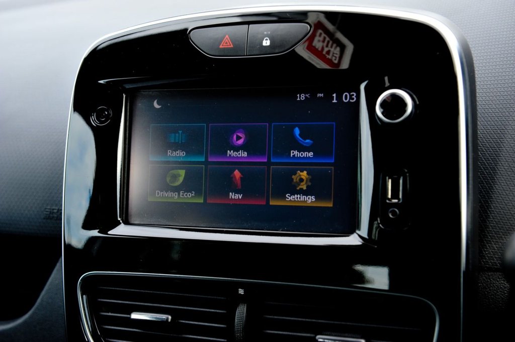 Used Renault Clio 2018 for sale - 76417151: Photo 20