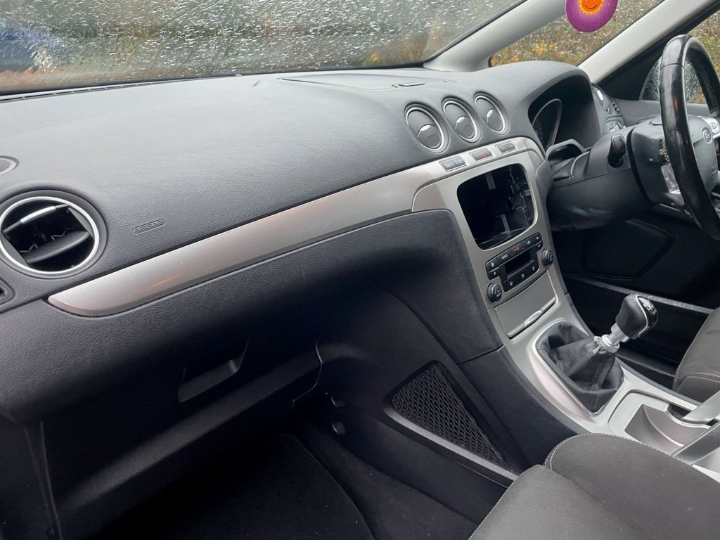 Used Ford S-Max 2011 for sale - 76950618: Photo 14