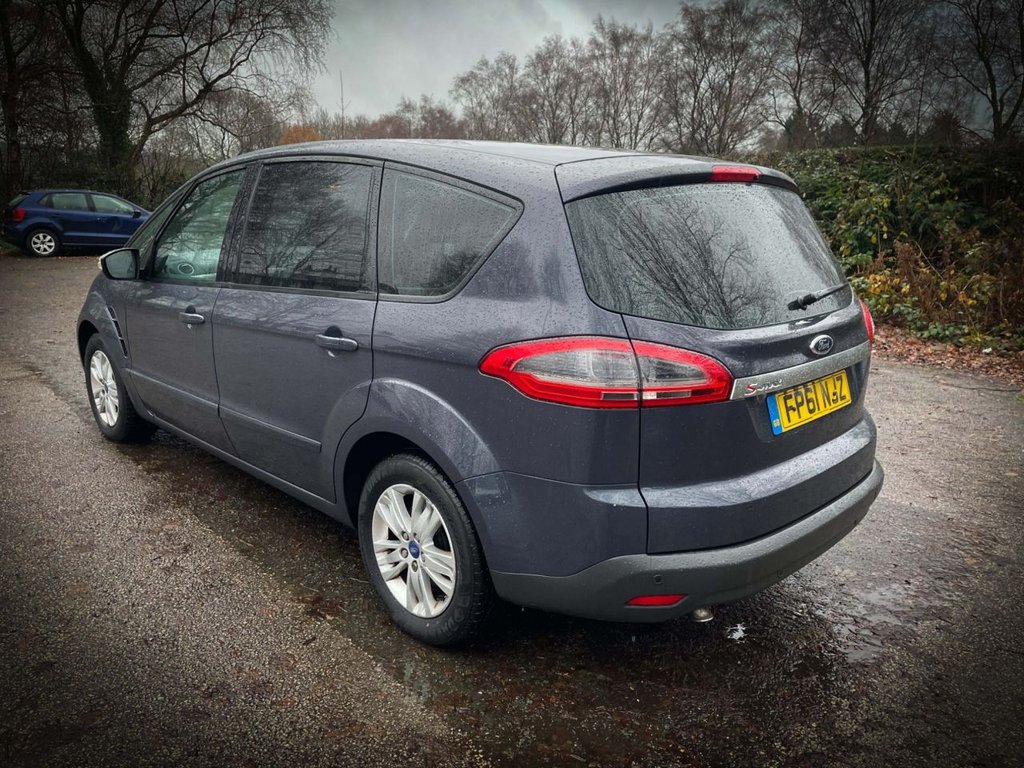 Used Ford S-Max 2011 for sale - 76950618: Photo 5