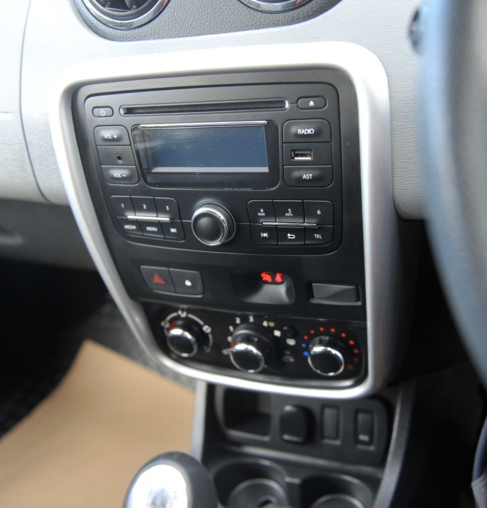 Used Dacia Duster 2015 for sale - 76356912: Photo 18