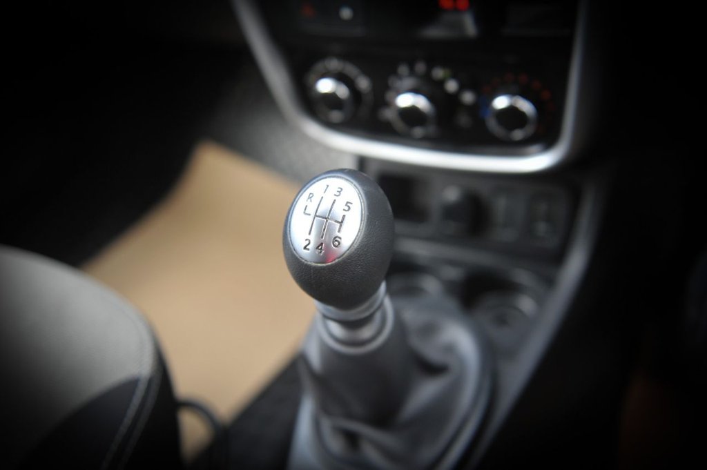 Used Dacia Duster 2015 for sale - 76356912: Photo 19