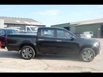 Used Mercedes-Benz X-Class 2019 for sale - 71047344: Photo