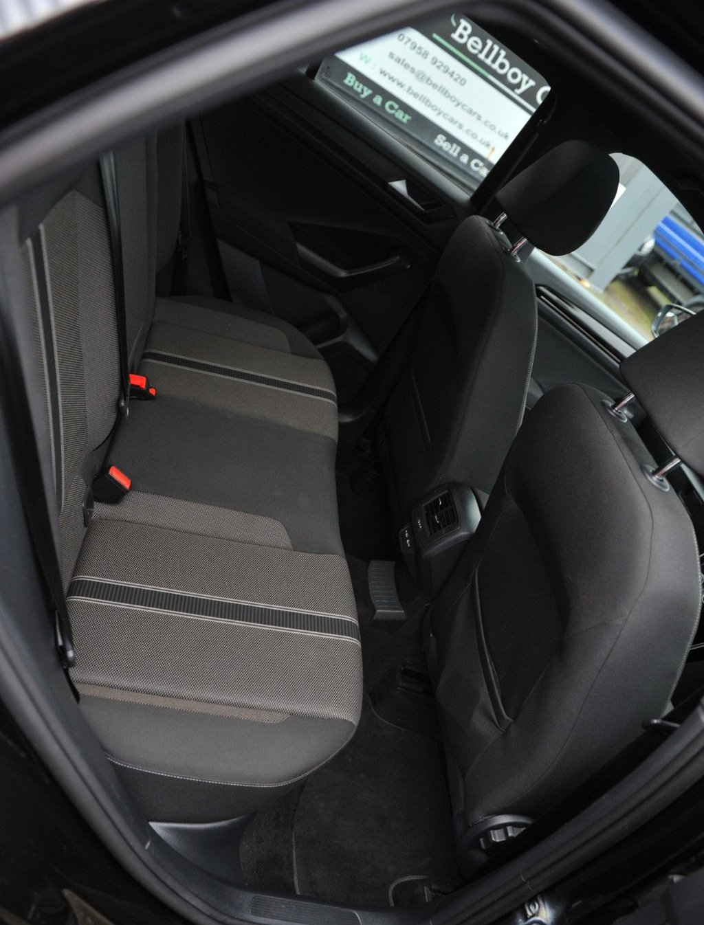 Used Volkswagen T-Roc 2021 for sale - 76740572: Photo 11