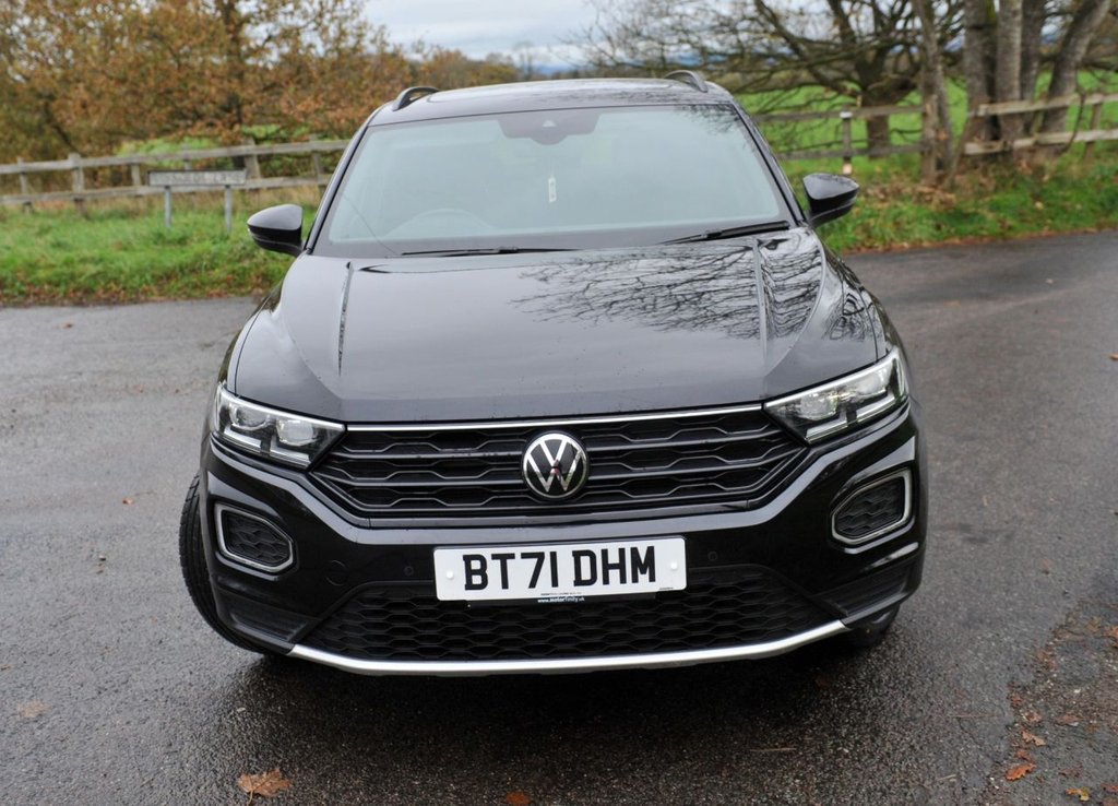 Used Volkswagen T-Roc 2021 for sale - 76740572: Photo 2