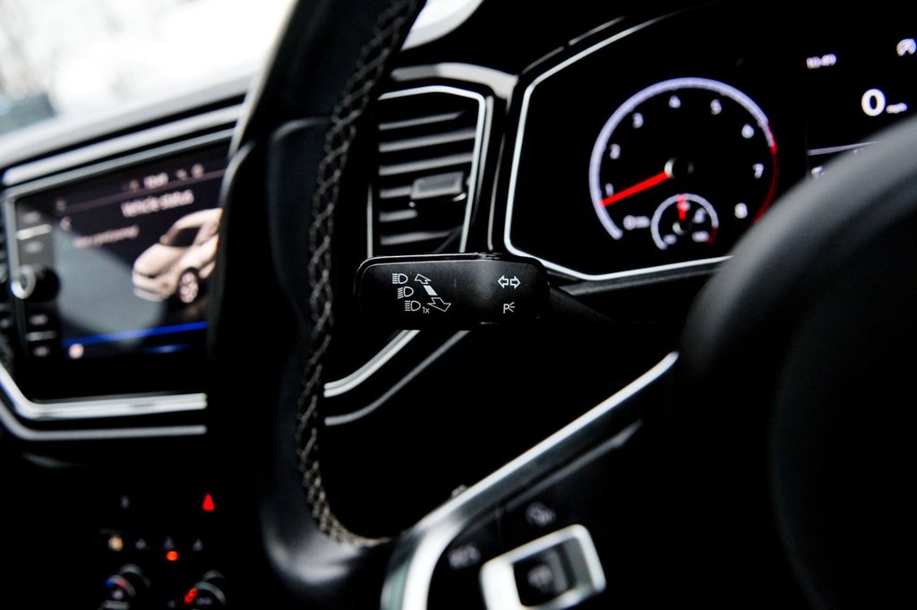 Used Volkswagen T-Roc 2021 for sale - 76740572: Photo 20