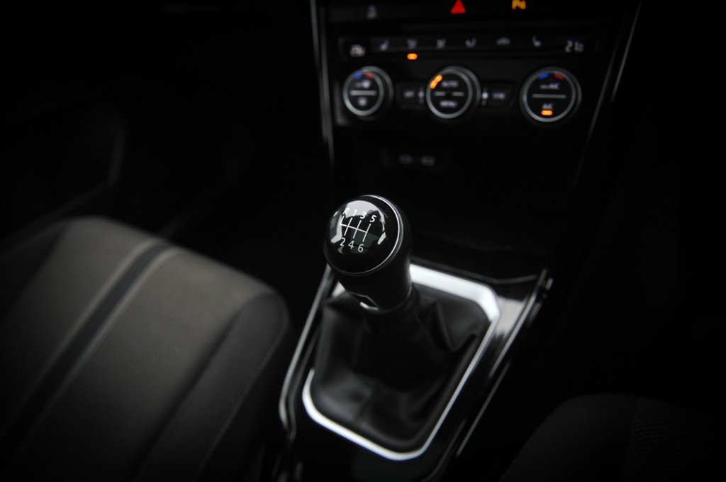 Used Volkswagen T-Roc 2021 for sale - 76740572: Photo 28