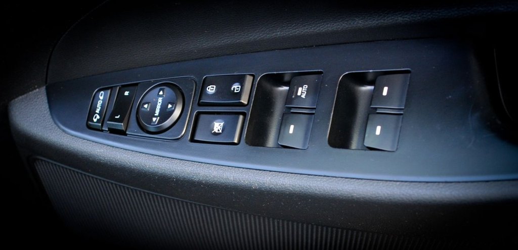 Used Hyundai TUCSON 2017 for sale - 76909820: Photo 28