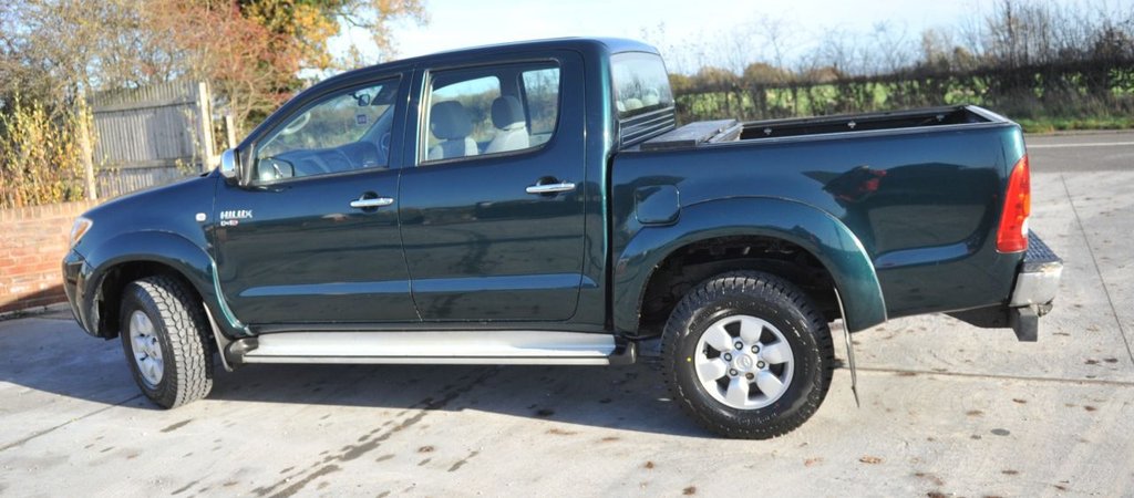 Used Toyota Hilux 2006 for sale - 76569975: Photo 4