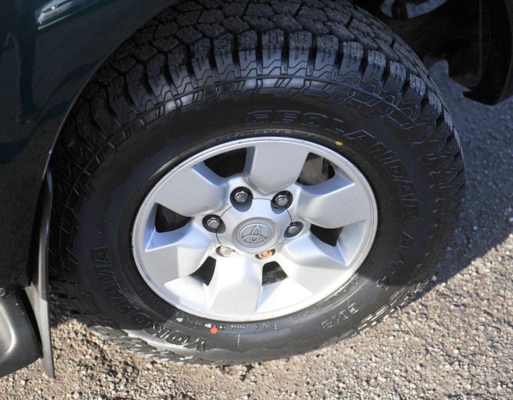 Used Toyota Hilux 2006 for sale - 76569975: Photo 9