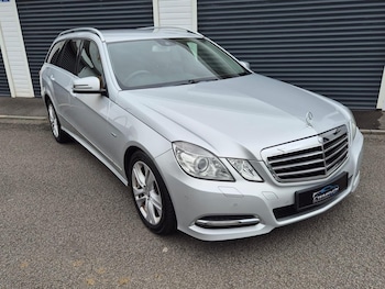 Used Mercedes-Benz E Class 2012 for sale - 78940061: Photo