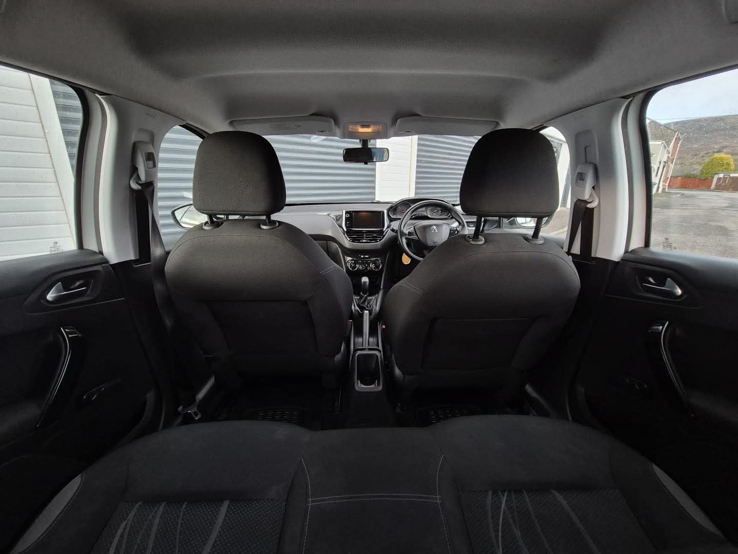 Used Peugeot 208 2013 for sale - 77025304: Photo 11