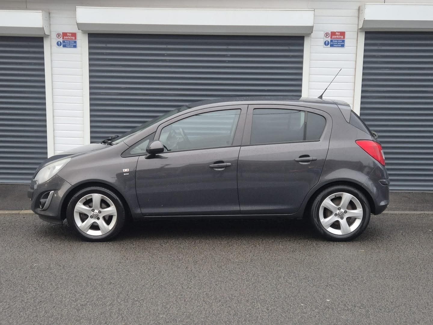 Used Vauxhall Corsa 2013 for sale - 77025662: Photo 8