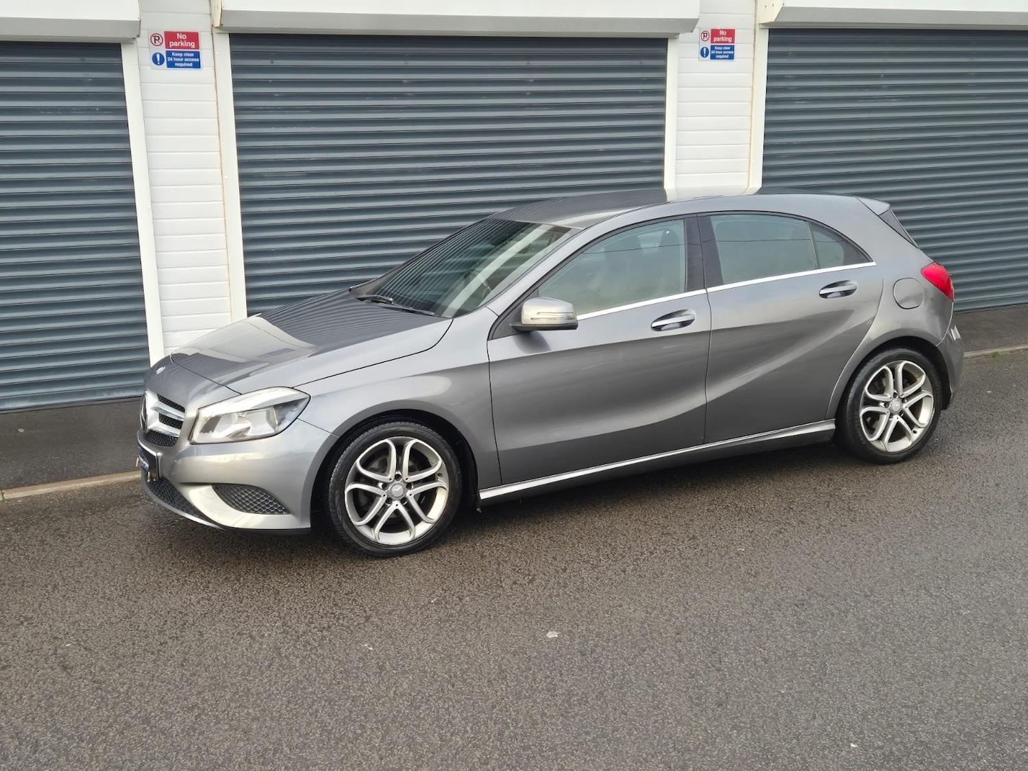 Used Mercedes-Benz A-Class 2014 for sale - 76782776: Photo 7