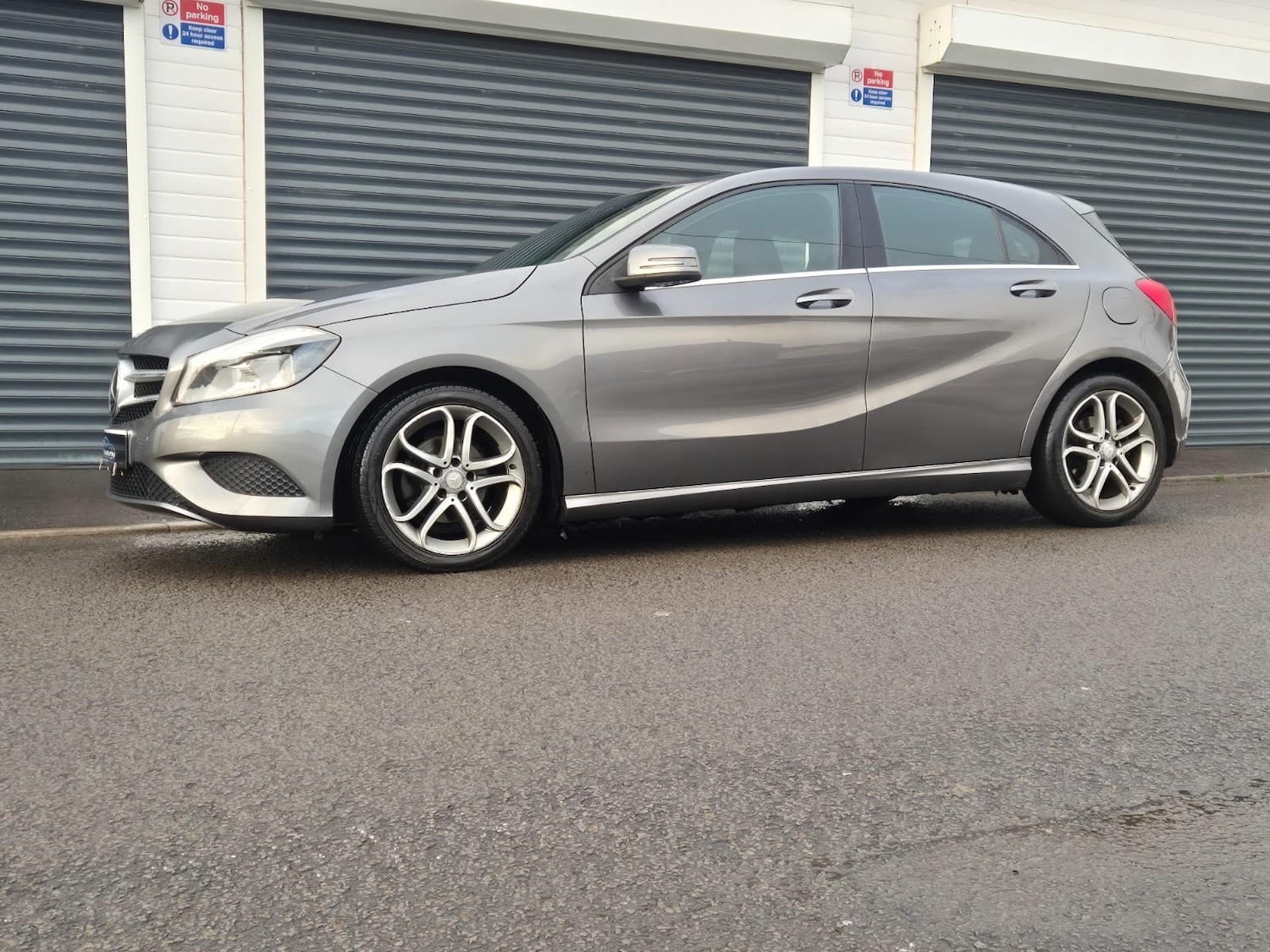 Used Mercedes-Benz A-Class 2014 for sale - 76782776: Photo 8