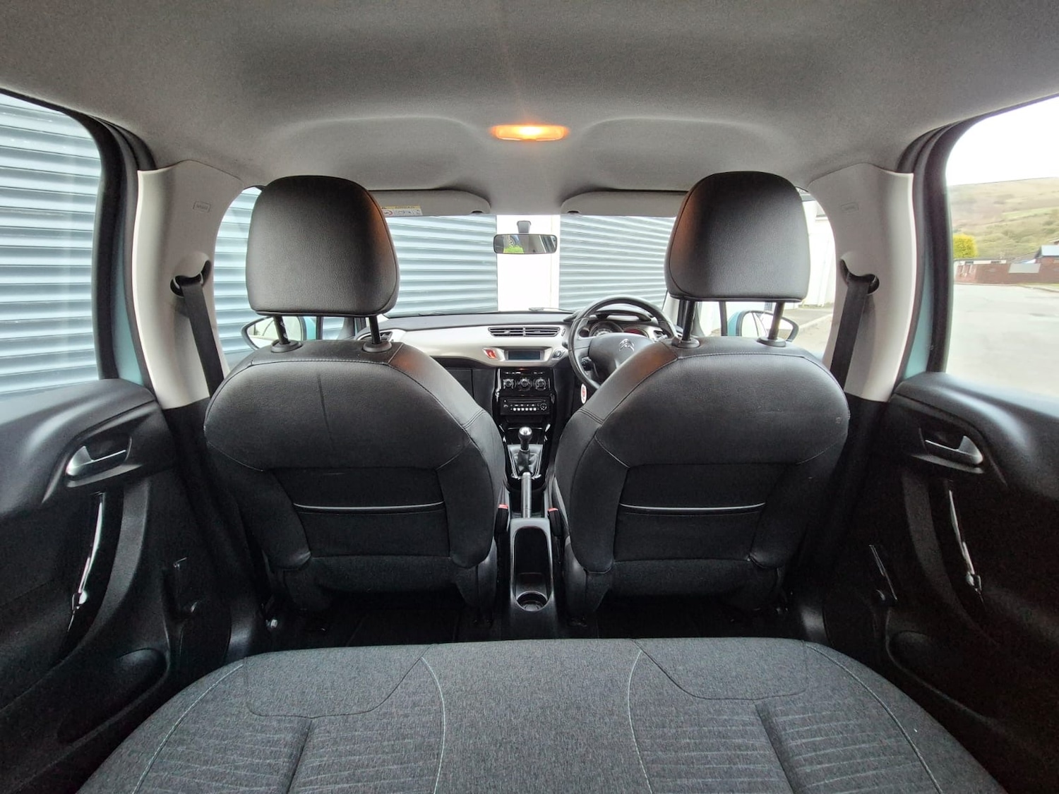 Used Citroen C3 2016 for sale - 76384777: Photo 14