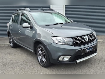 Used Dacia Sandero Stepway 2017 for sale - 78794248: Photo